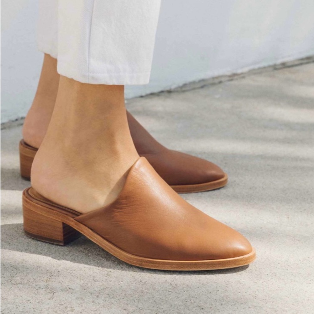 Soludos The Venetian Mule in tan leather Size 10 Women’s